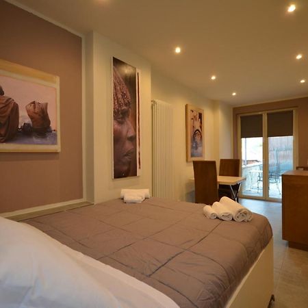 Varennahouse Aston Apt Villa Exterior photo
